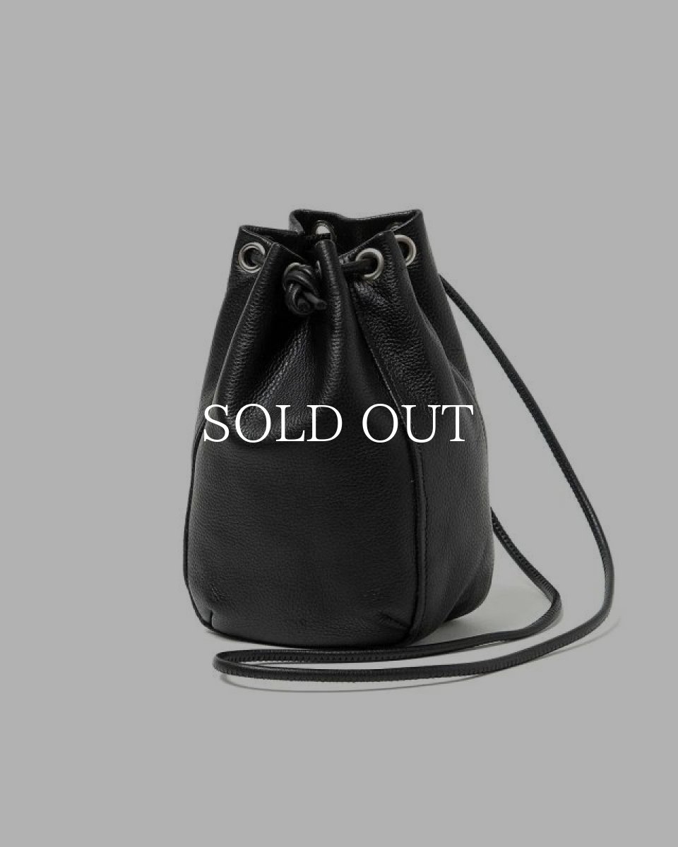 画像1: hobo  DRAWSTRING POUCH SHRINK LEATHER (BLACK) (1)