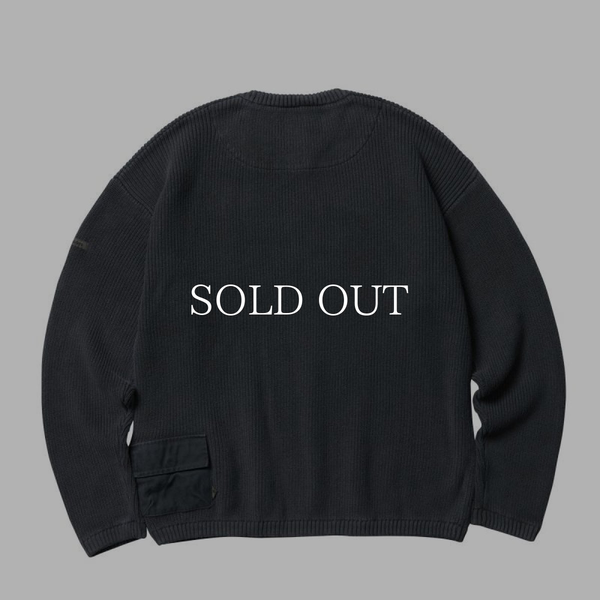 画像2: Liberaiders  GARMENT DYED COTTON KNIT CREWNECK (OLIVE) (2)