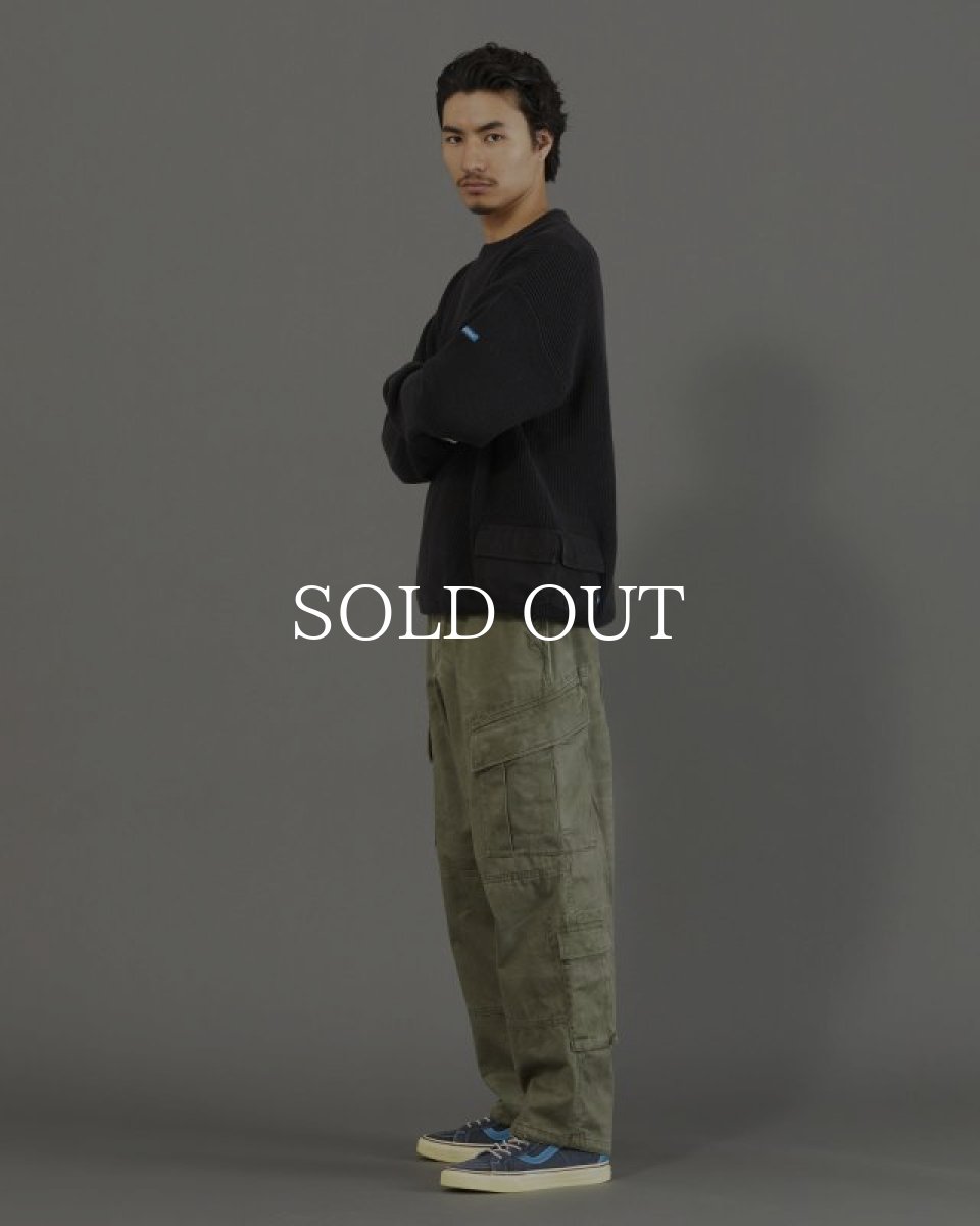 画像12: Liberaiders  GARMENT DYED COTTON KNIT CREWNECK (BLACK) (12)