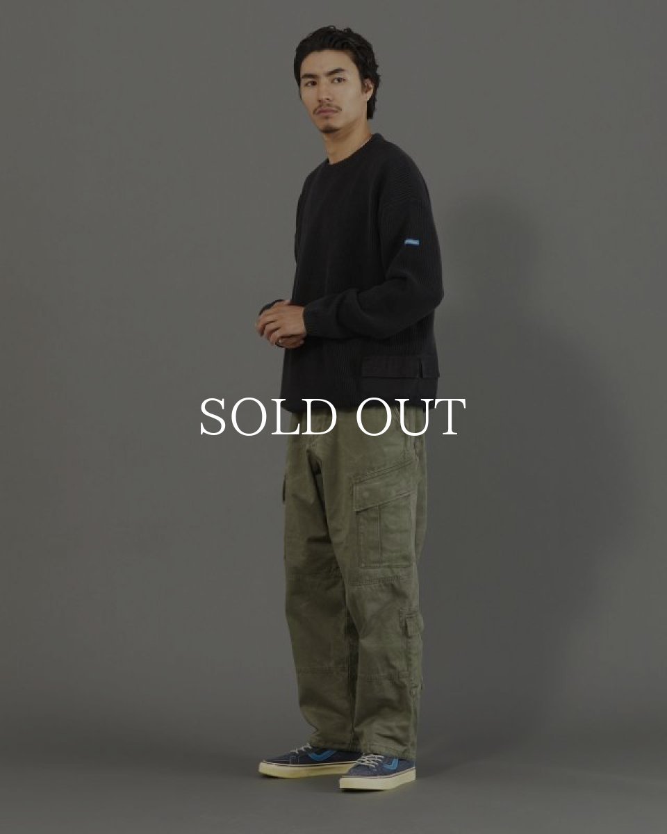 画像11: Liberaiders  GARMENT DYED COTTON KNIT CREWNECK (BLACK) (11)