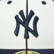 画像4: NEW ERA  LP 59FIFTY MLB Piping ニューヨーク・ヤンキース クロームホワイト ネイビーバイザー (クロームホワイト/ネイビー) (4)