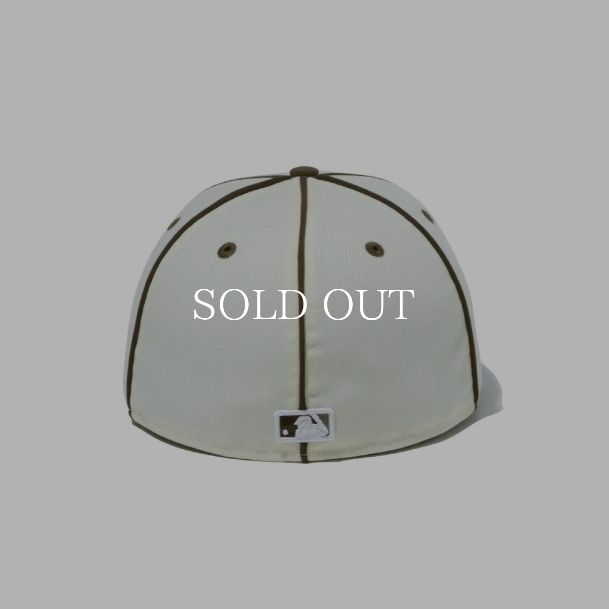 画像3: NEW ERA  LP 59FIFTY MLB Piping サンディエゴ・パドレス クロームホワイト ウォルナットバイザー (クロームホワイト/ウォルナット) (3)