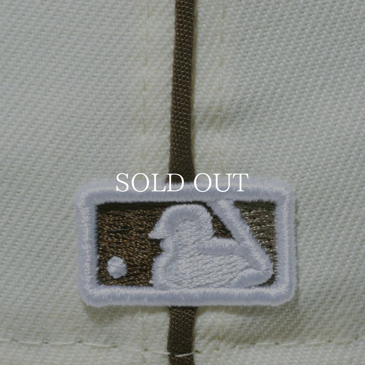 画像5: NEW ERA  LP 59FIFTY MLB Piping サンディエゴ・パドレス クロームホワイト ウォルナットバイザー (クロームホワイト/ウォルナット) (5)