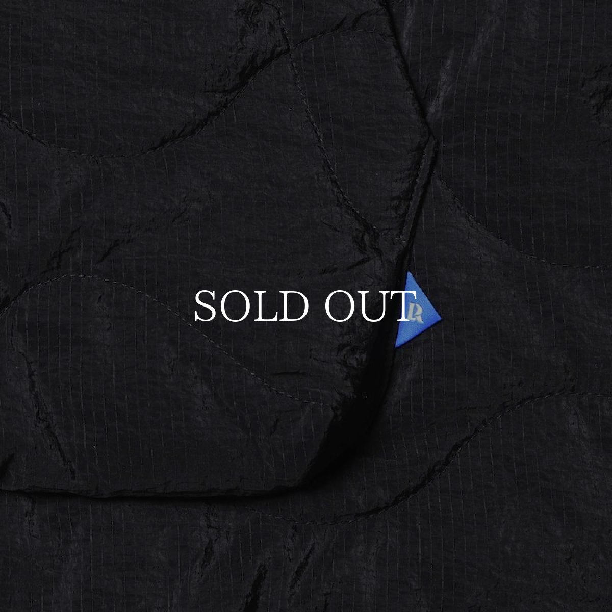 画像5: Liberaiders  QUILTED RIPSTOP NYLON HOODIE (BLACK) (5)