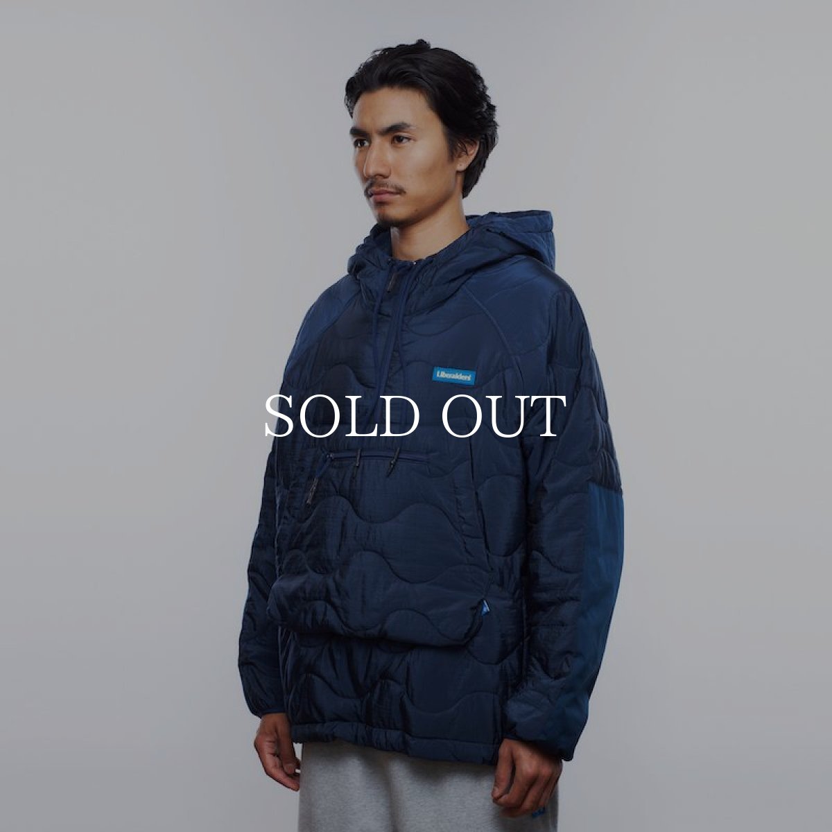 画像8: Liberaiders  QUILTED RIPSTOP NYLON HOODIE (NAVY) (8)