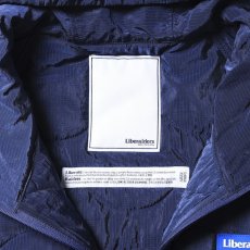 画像3: Liberaiders  QUILTED RIPSTOP NYLON HOODIE (NAVY) (3)