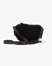 画像6: hobo  WAIST POUCH COW SUEDE (BLACK) (6)