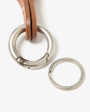 画像4: hobo  STUDDED ROUND KEY RING COW LEATHER (CAMEL) (4)