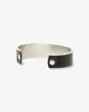 画像4: hobo  BRASS BRACELET WIDE with SHRINK LEATHER (BLACK) (4)