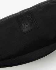 画像4: hobo  WAIST POUCH NYLON OXFORD with COW LEATHER (BLACK) (4)