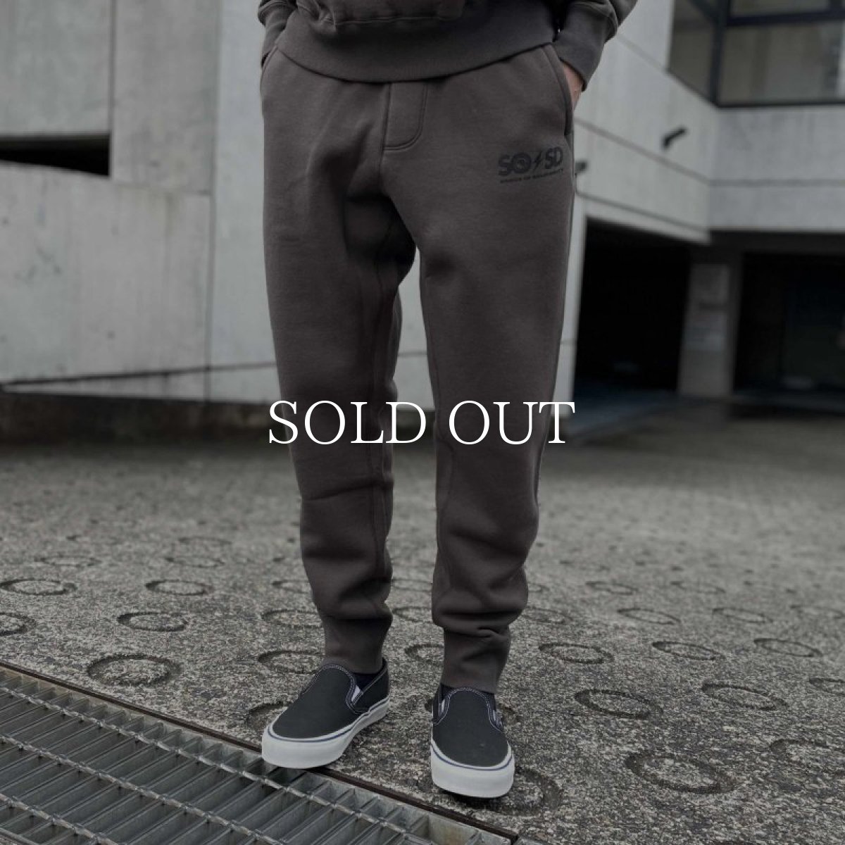 画像2: RATS  JOGGER SWEAT PANTS (BLACK) (2)