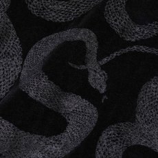 画像3: CALEE  ALLOVER SNAKE PATTERN VELOUR CREW NECK SH  (3)