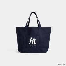 画像1: APPLEBUM  "New York Yankees" Totebag (1)