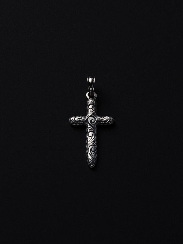 ANTIDOTE BUYERS CLUB 【再入荷】Engraved Cross Pendant RX-907