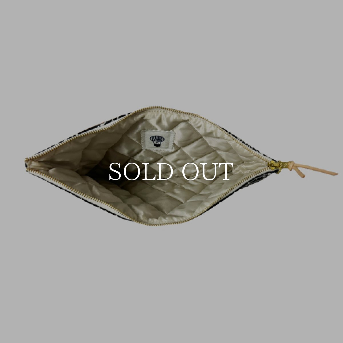 画像3: STANDARD CALIFORNIA  Hand Light × SD Bandana Pouch (3)