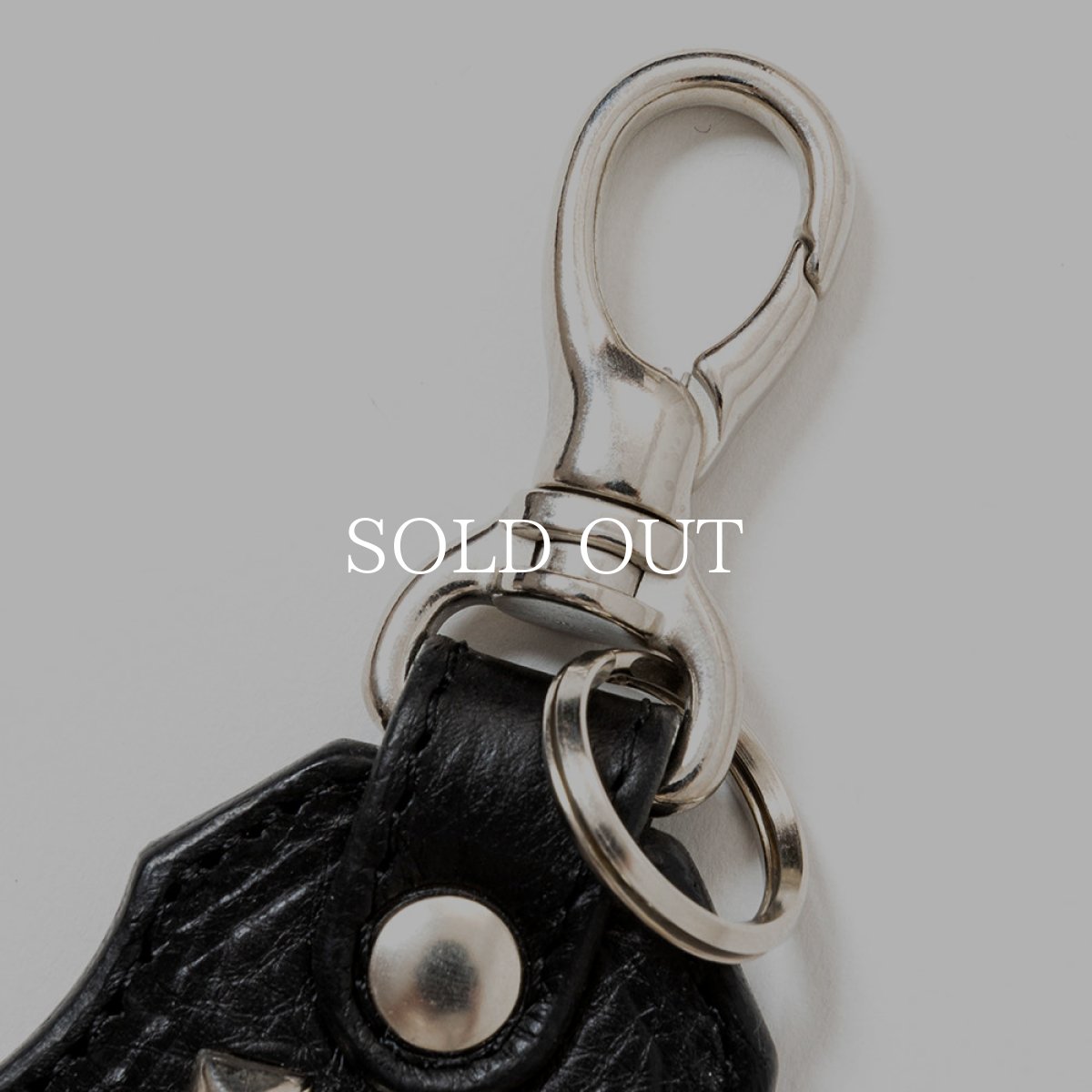 画像2: CALEE  STUDS LEATHER ASSORT KEY RING <TYPE III> A (2)