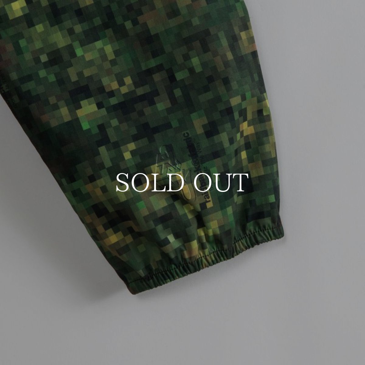 画像10: APPLEBUM  "Pixel Camo" High Tech Half Zip Anorak (10)