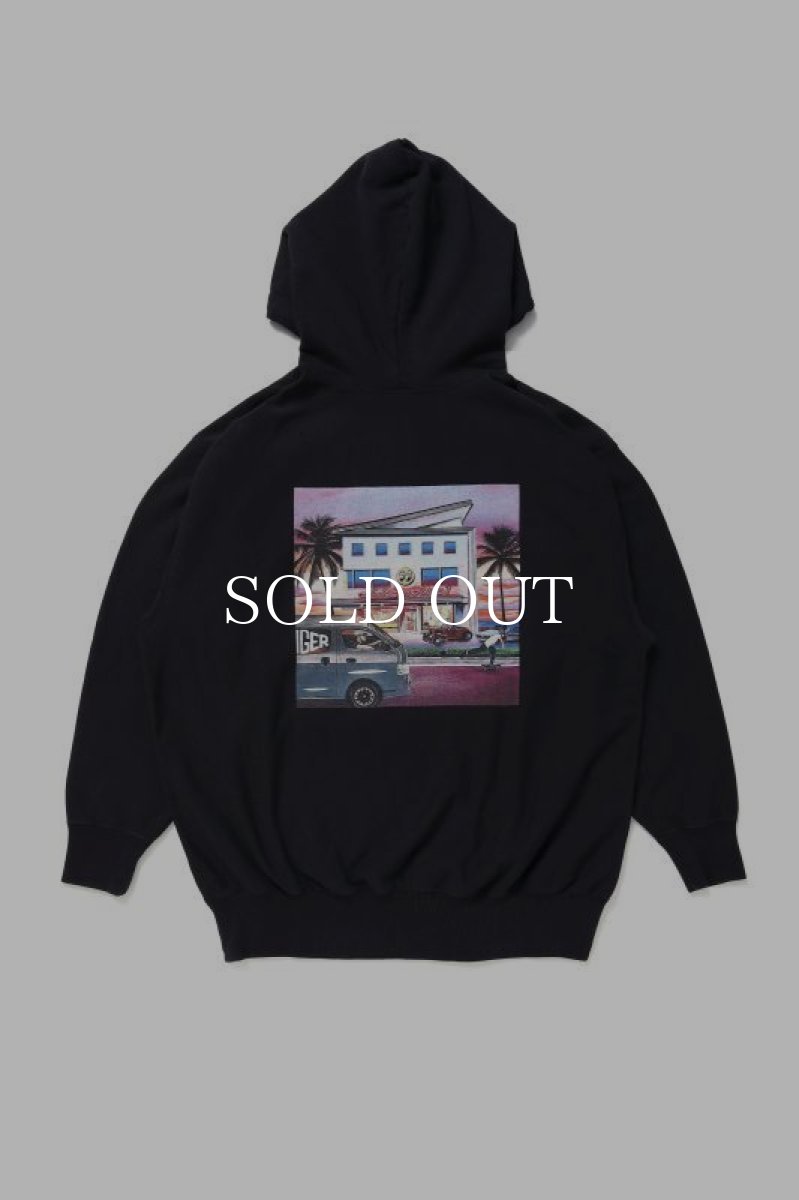 画像3: CHALLENGER  CHALLENGERxMOON EQUIPPED HOODIE (3)