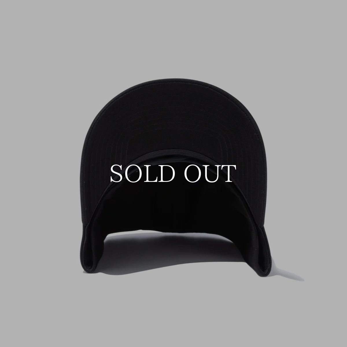 画像4: NEW ERA  9FORTY A-Frame ニューヨーク・ヤンキース ブラック × ホワイト (4)