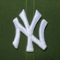 画像3: NEW ERA  59FIFTY ニューヨーク・ヤンキース ライフルグリーン × ホワイト (3)