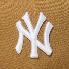 画像3: NEW ERA  59FIFTY ニューヨーク・ヤンキース ウィート × ホワイト (3)