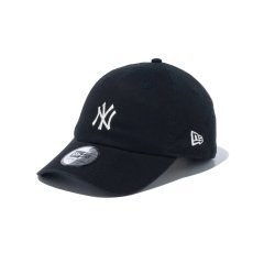 画像1: NEW ERA  カジュアルクラシック MLB Casual Classic ニューヨーク・ヤンキース ミッドロゴ ブラック × クロームホワイト (1)