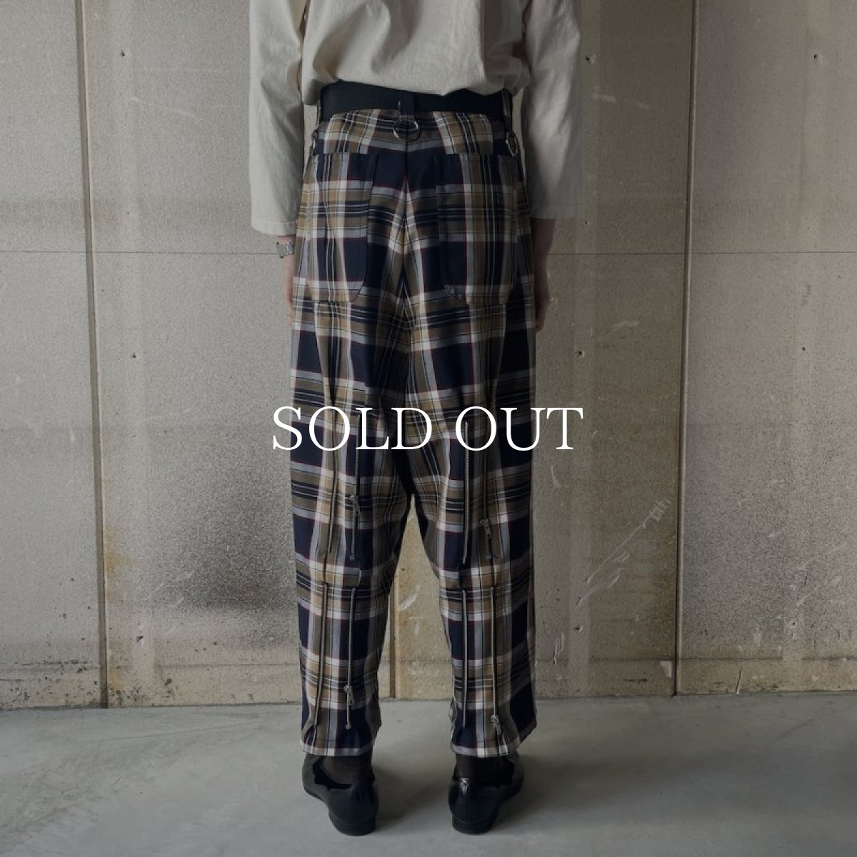 画像4: KIDILL  LOOSE FIT BONDAGE PANTS (4)