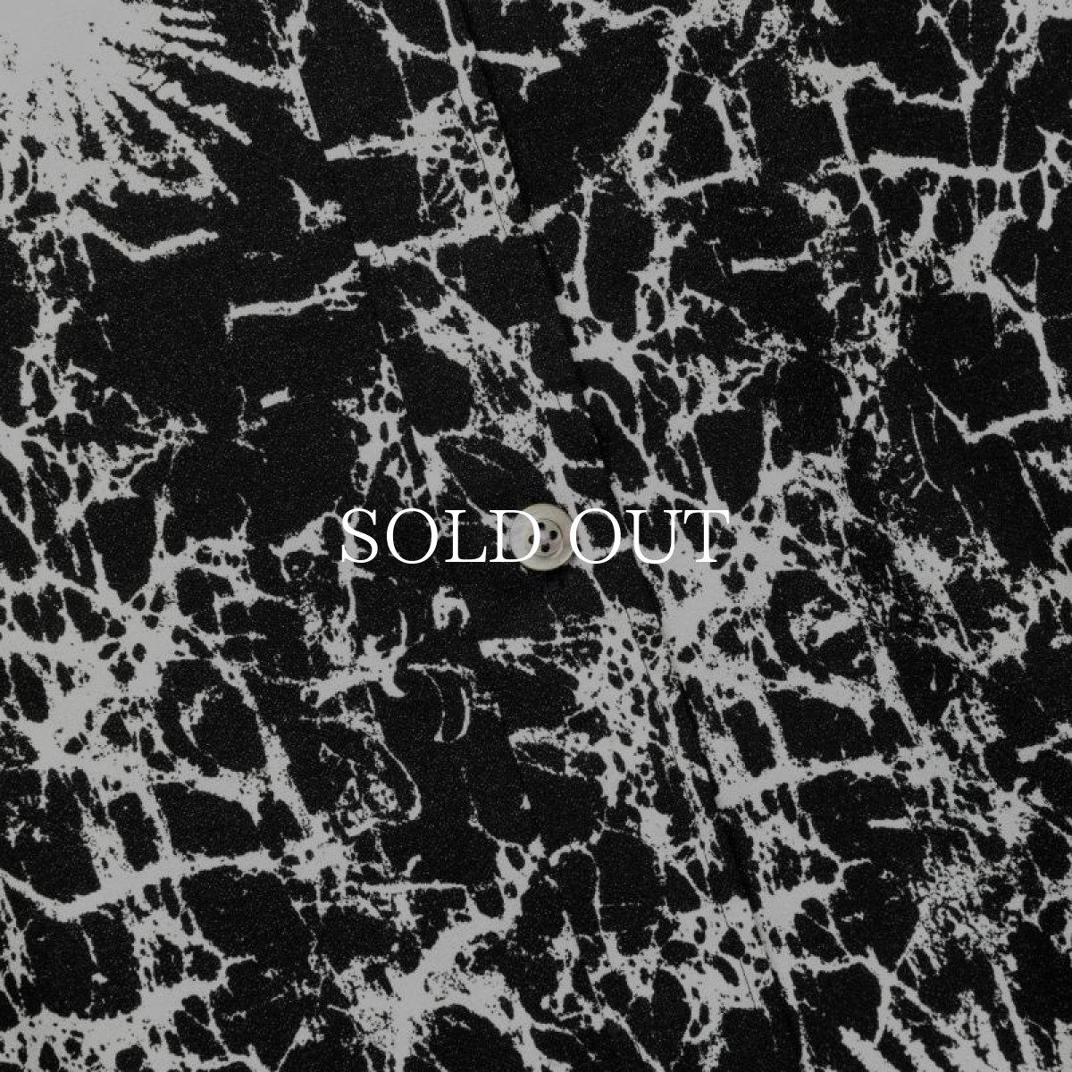 画像5: CALEE  BATIK PATTERN OVER SHILHOUETTE L/S SH (5)