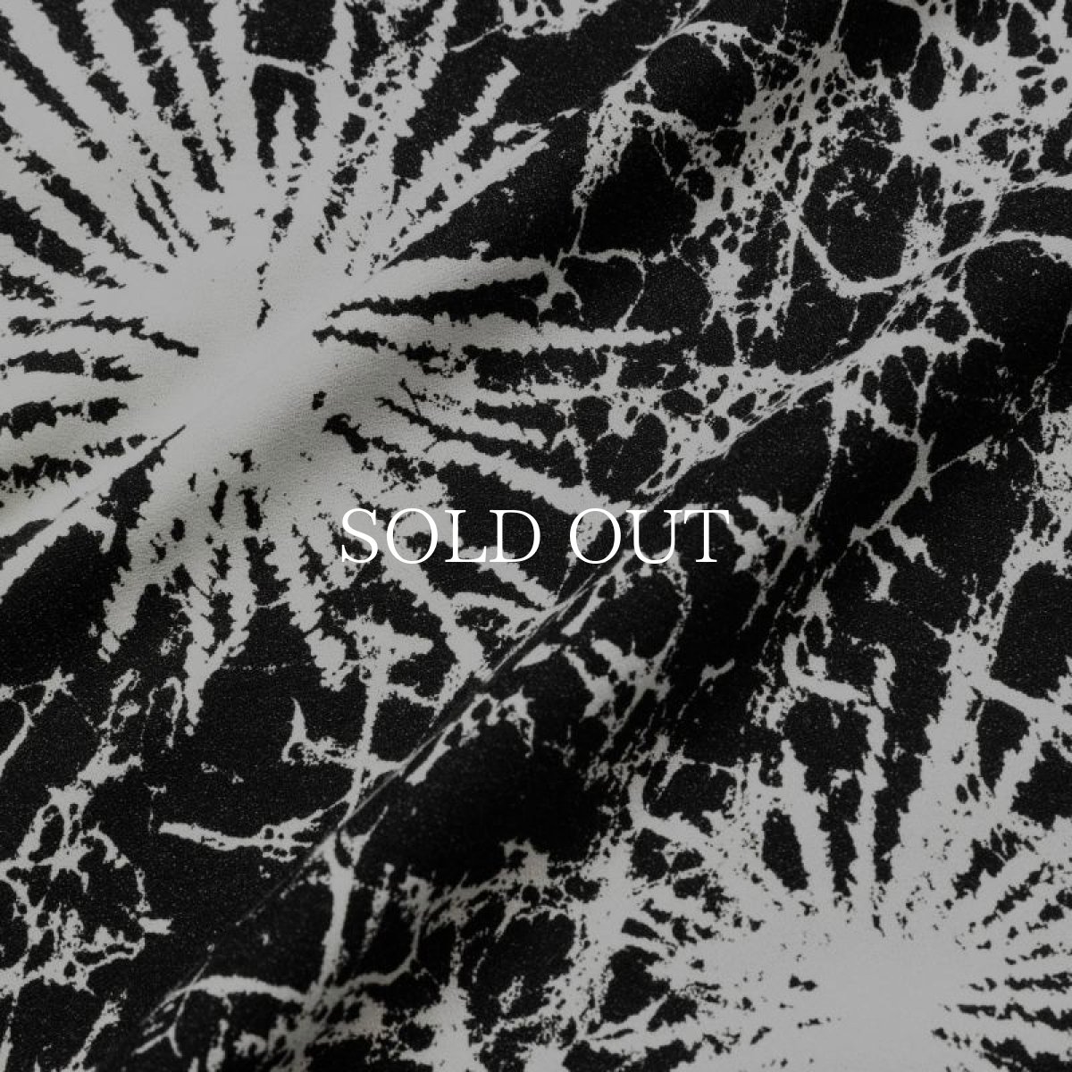 画像6: CALEE  BATIK PATTERN OVER SHILHOUETTE L/S SH (6)