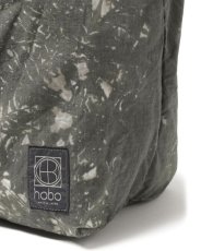 画像2: hobo  AZUMA SHOULDER BAG L COTTON NYLON RIPSTOP CAMO TIE-DYED (2)