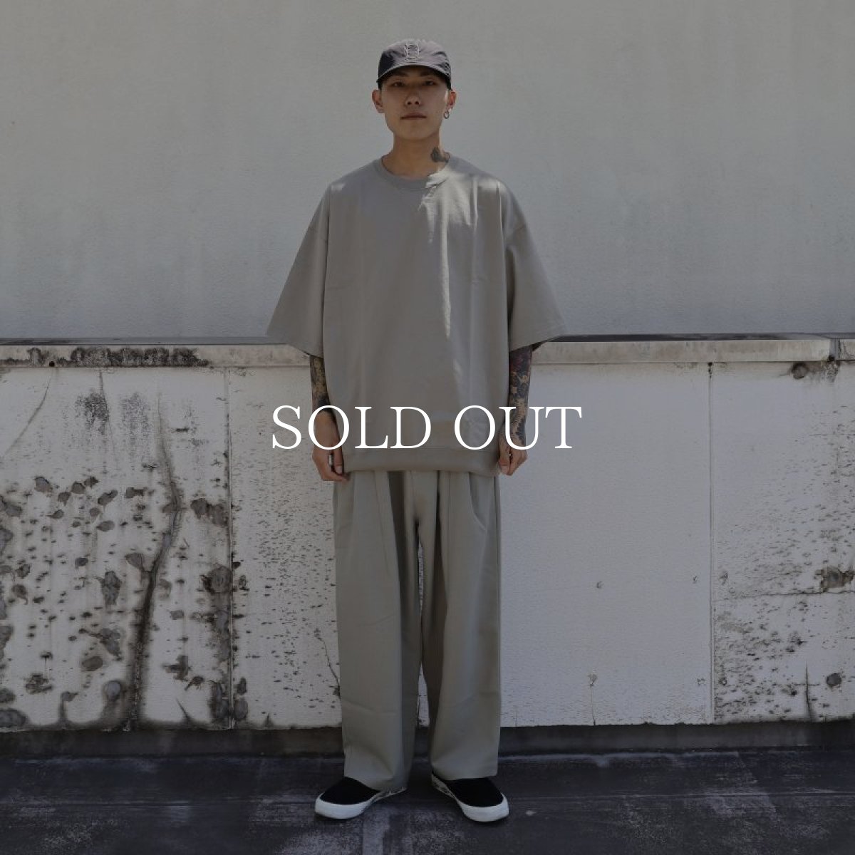 画像9: MAGIC STICK  URBAN GREY HALF SLEEVE CREW NECK (9)