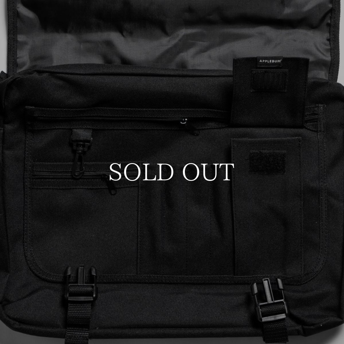 画像7: APPLEBUM  Logo Messenger Bag (7)