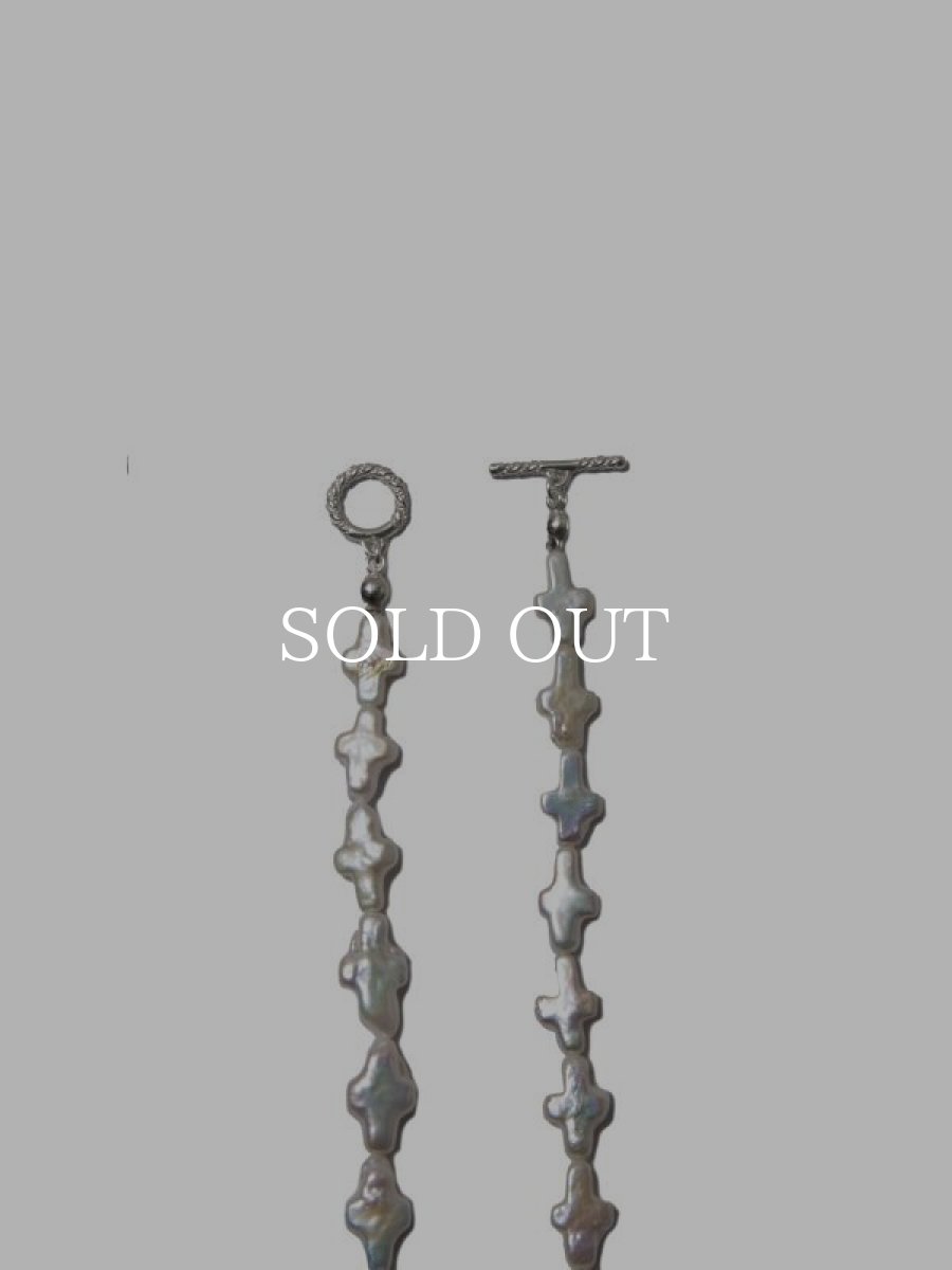 画像3: COOTIE   Distortion Cross Pearl Necklace (Type-1) (3)