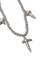画像2: COOTIE   Distortion Cross Pearl Necklace (Type-2) (2)