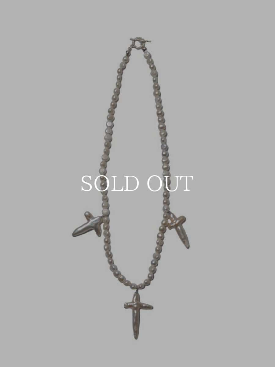 画像1: COOTIE   Distortion Cross Pearl Necklace (Type-2) (1)