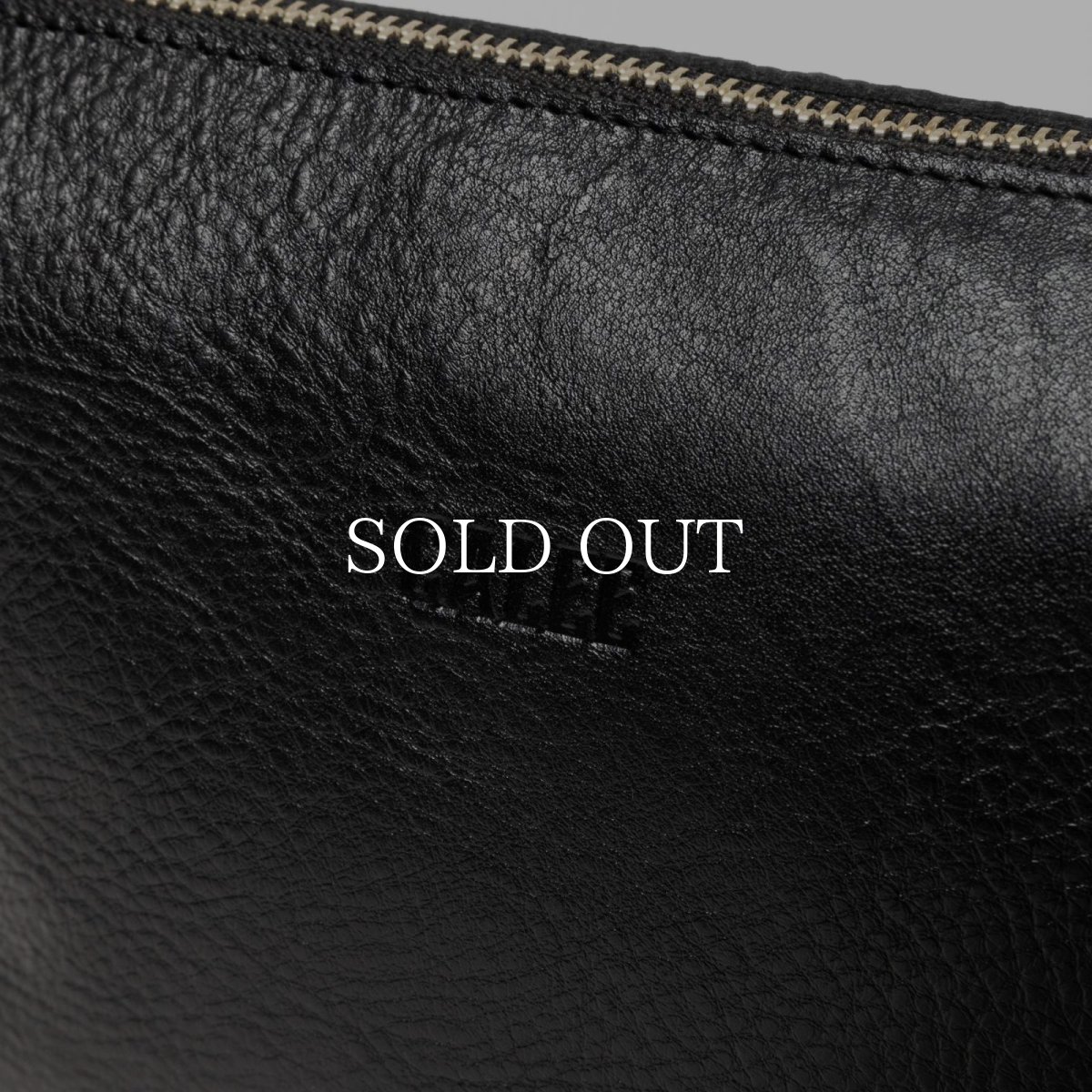 画像6: CALEE  STUDS LEATHER MULTI POUCH (6)