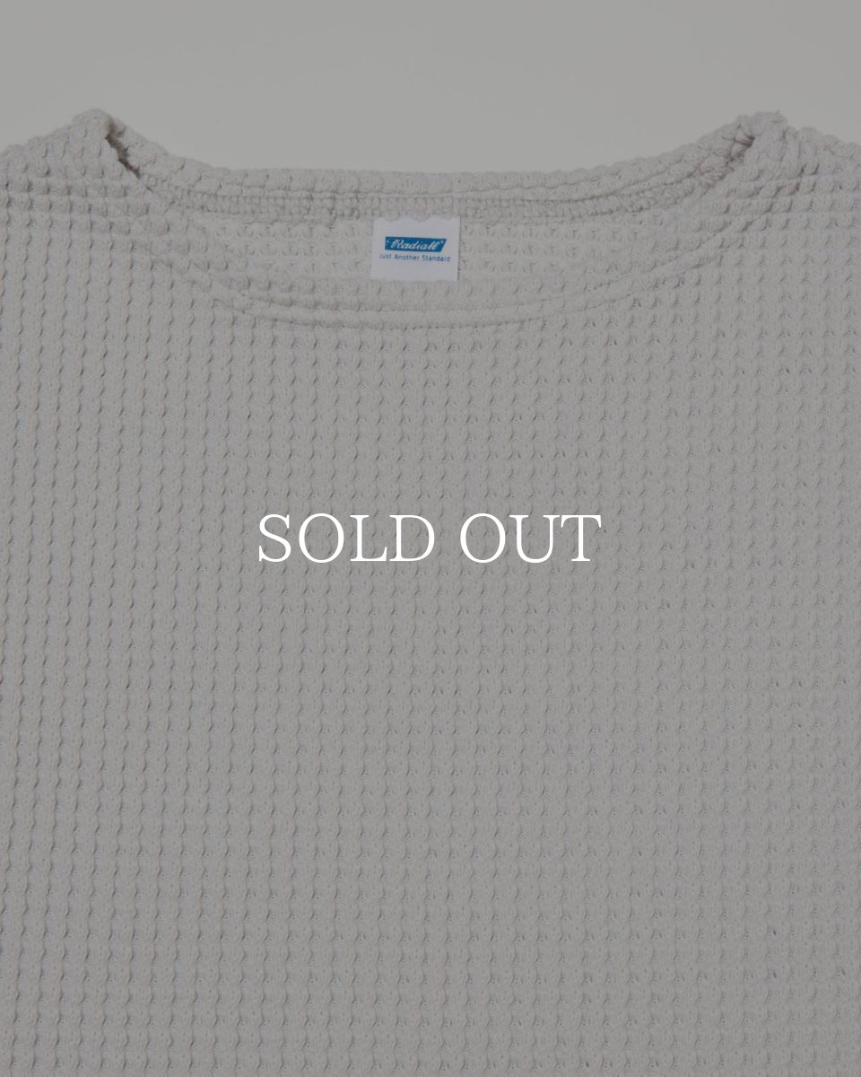 画像3: RADIALL  BIG WAFFLE - BOAT NECK T-SHIRT L/S (3)