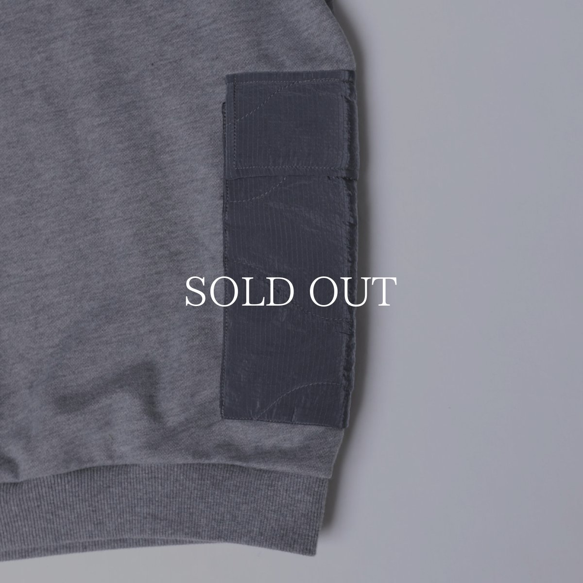 画像5: Liberaiders  QUILTED POCKET CREWNECK (5)