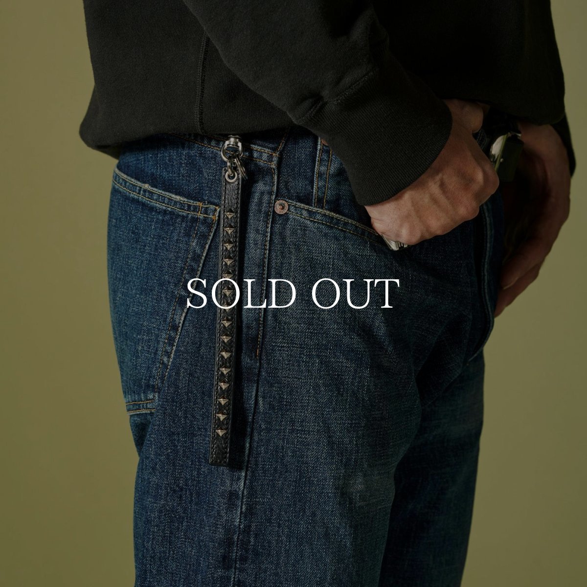 画像6: CALEE  STUDS LEATHER SHORT KEY RING (6)