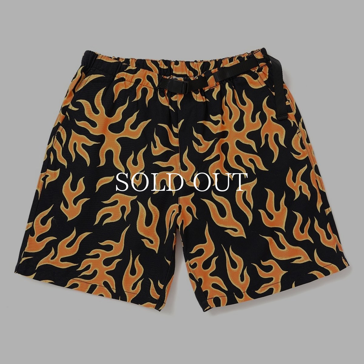 画像1: CHALLENGER  FIRE SHORTS (1)