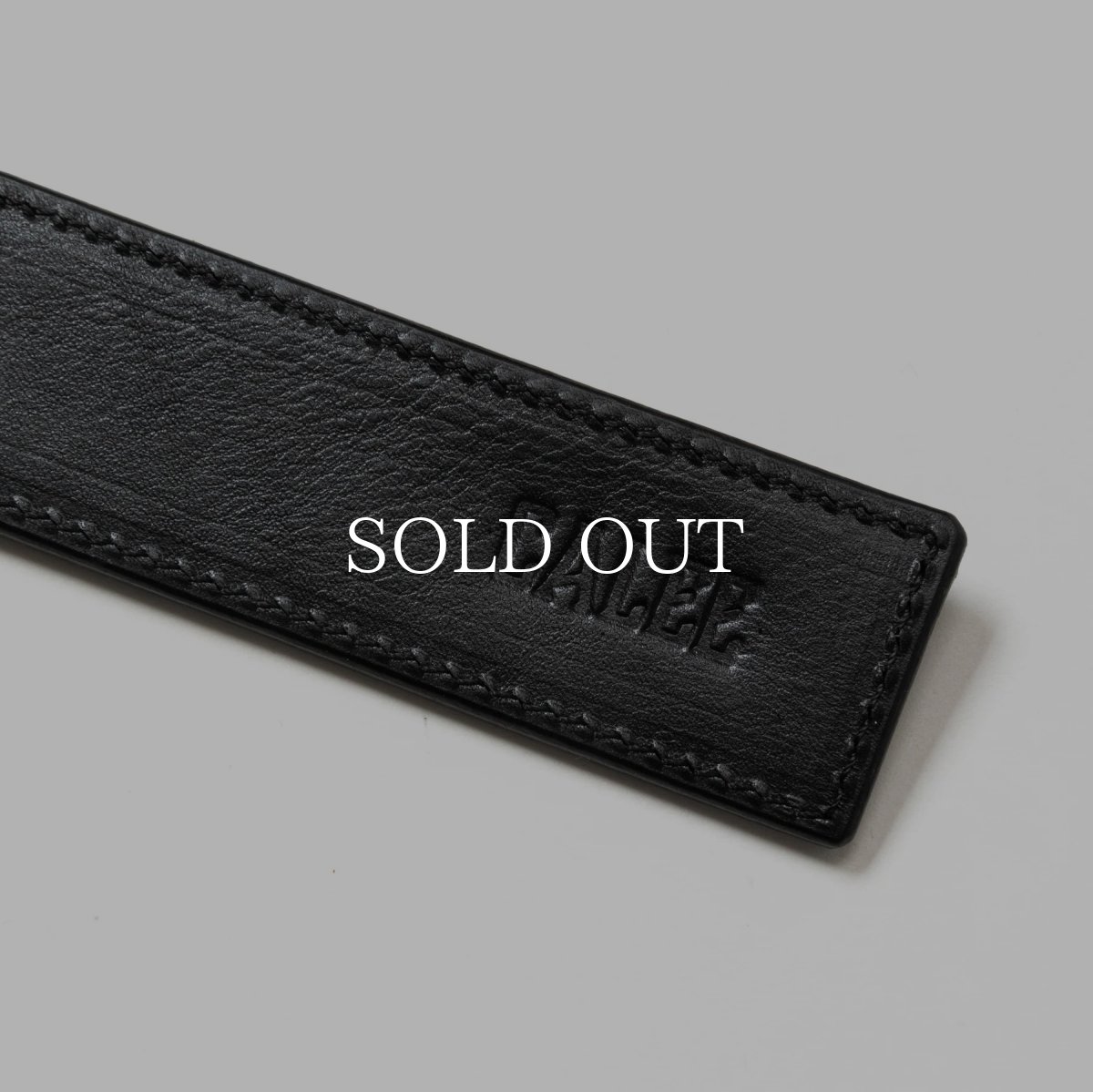 画像5: CALEE  STUDS LEATHER FLAT LONG KEY RING (5)