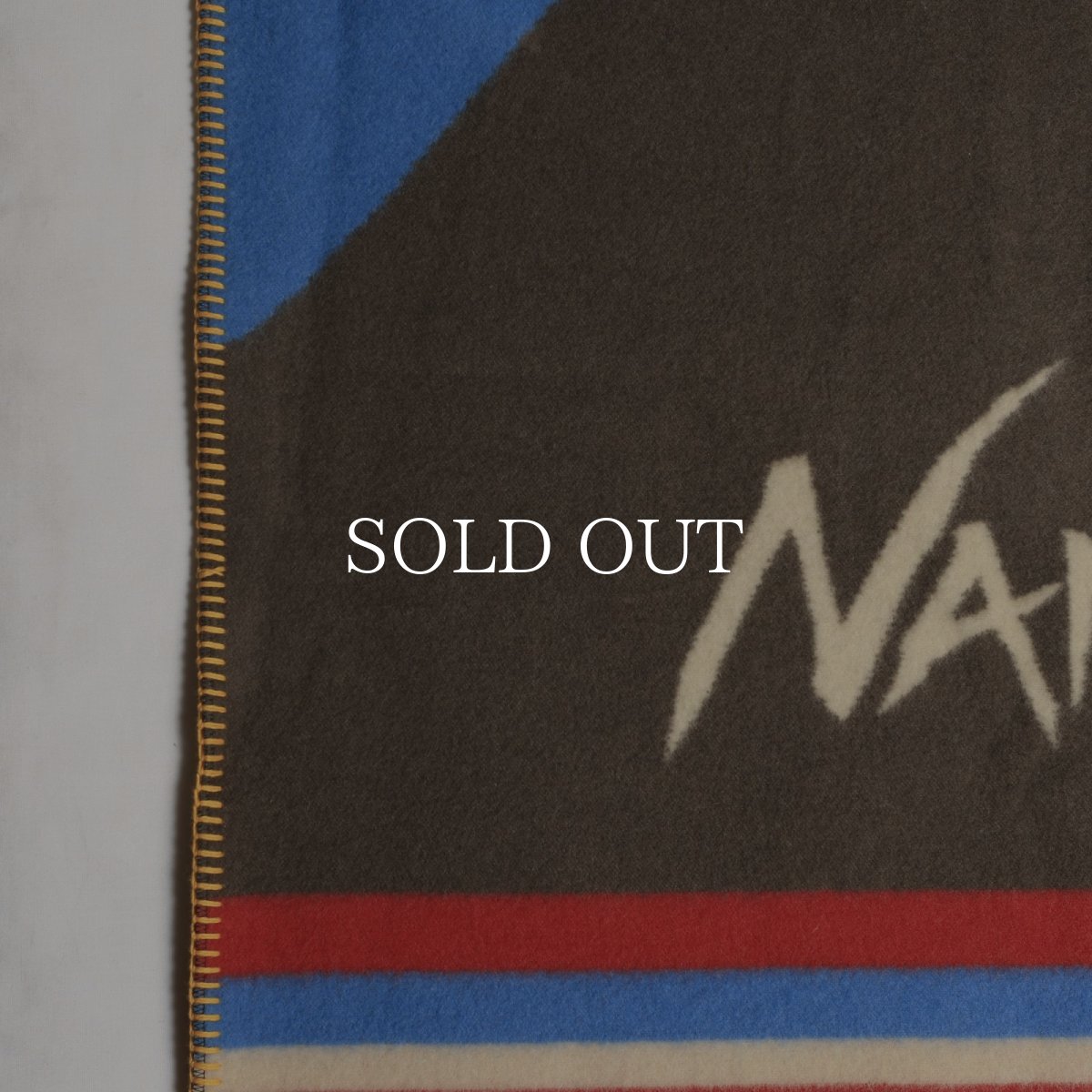 画像2: Liberaiders  NANGA × LIBERAIDERS MOUNTAIN BLANKET (2)