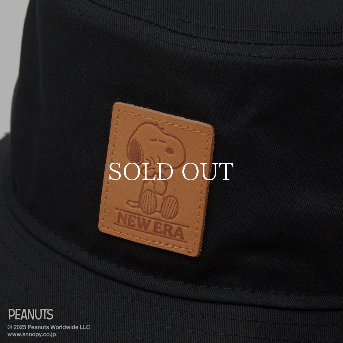画像2: NEW ERA  バケット01 PEANUTS ピーナッツ レザーパッチ ブラック (2)
