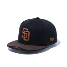 画像1: NEW ERA  59FIFTY St. Valentine's Day サンディエゴ・パドレス ブラック/ウォルナット レイヤードバイザー (1)
