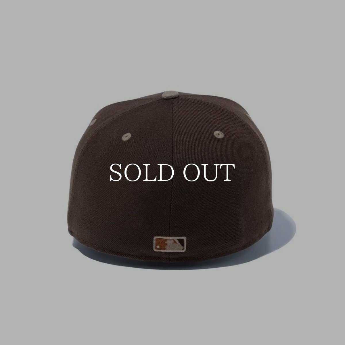 画像2: NEW ERA  59FIFTY St. Valentine's Day ロサンゼルス・ドジャース ウォルナット レイヤードバイザー (2)