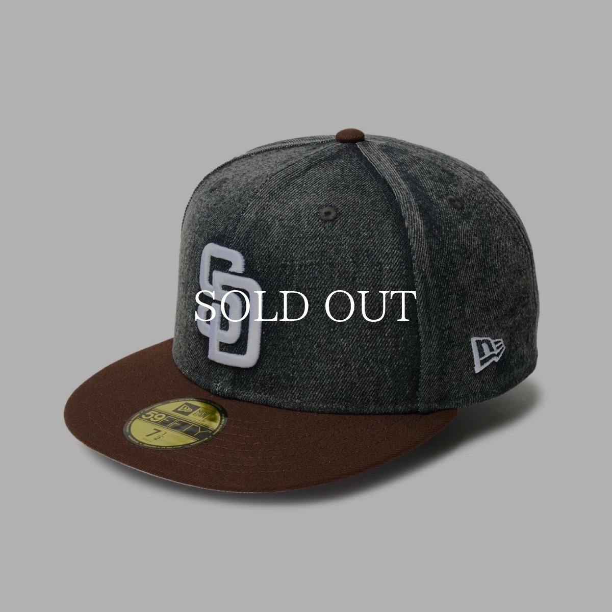 画像1: NEW ERA  59FIFTY MLB Denim 2-Tone サンディエゴ・パドレス ウォッシュド ブラックデニム バーントウッドバイザー (1)