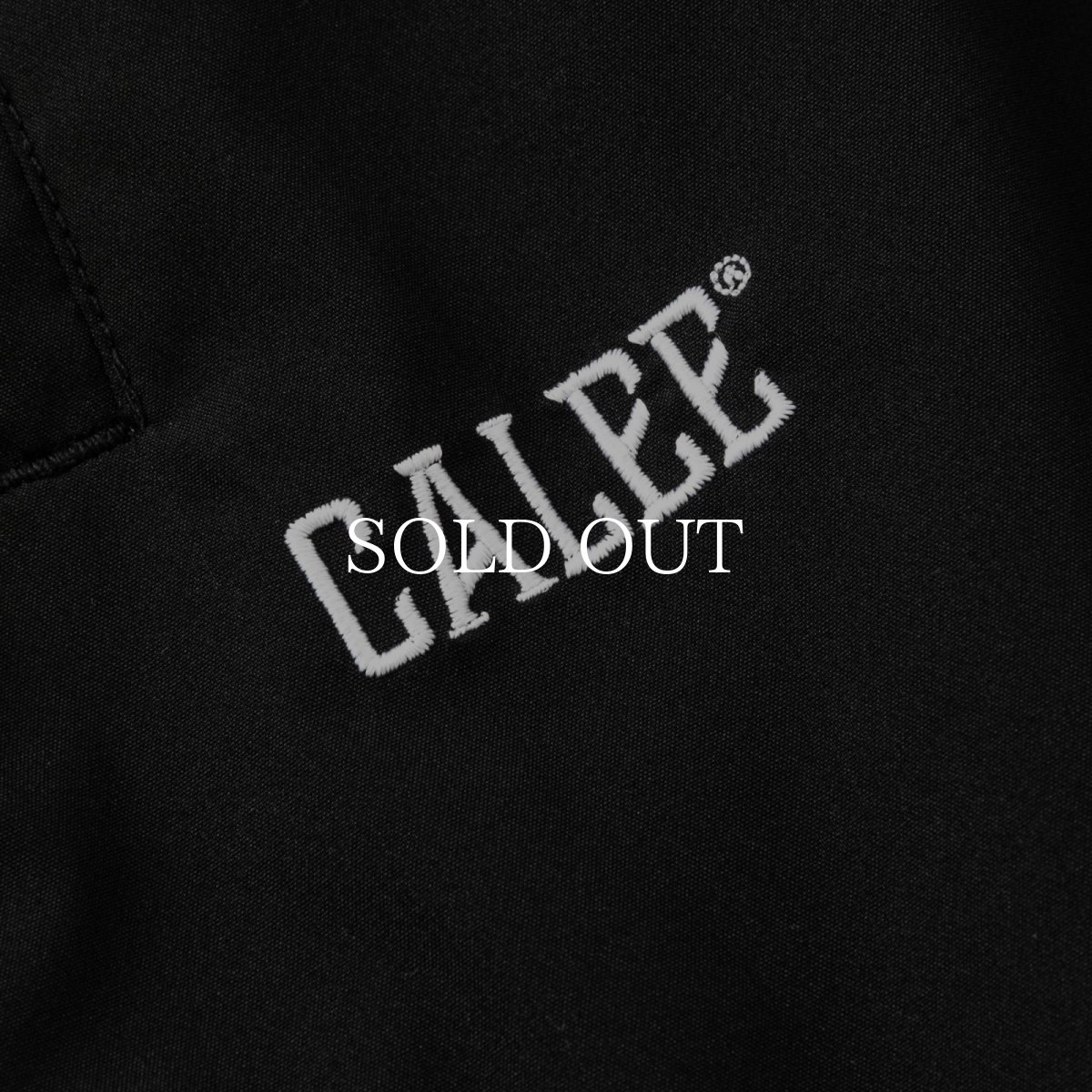 画像6: CALEE  × NEWERA®︎ CALEE LOGO OVERSIZED PIPING TRACK PANTS <EXCLUSIVE> (6)