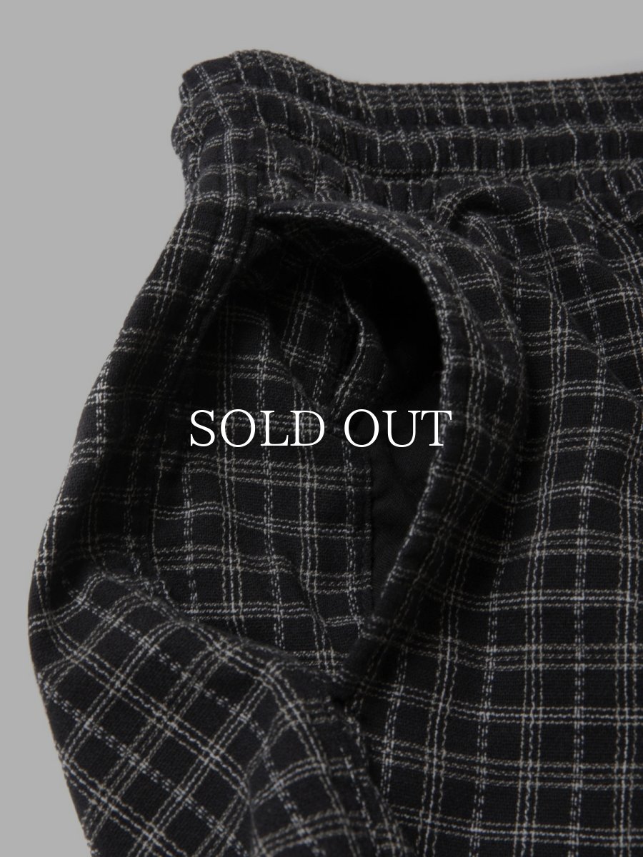 画像4: COOTIE   Amundsen Check Wide Easy Pants (4)