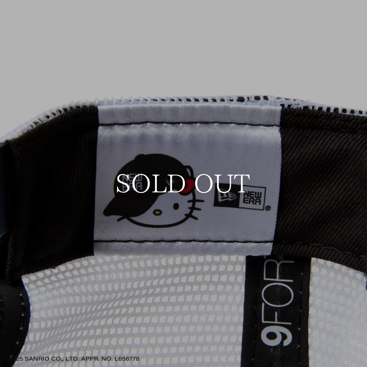 画像9: NEW ERA  Youth 9FORTY A-Frame トラッカー HELLO KITTY キャップ ネイビー (9)