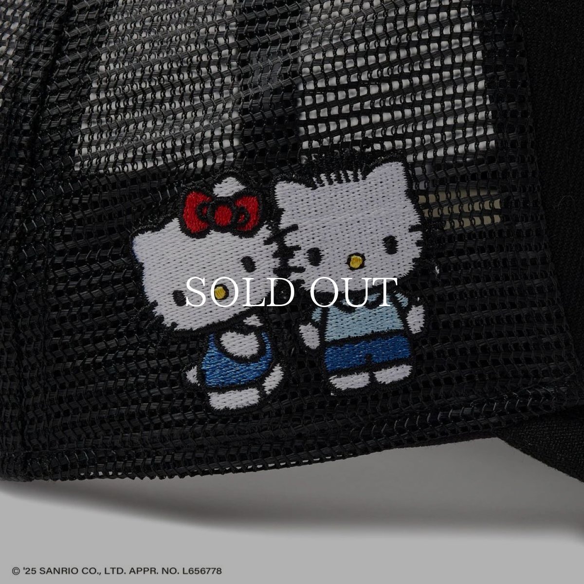 画像3: NEW ERA  9FORTY A-Frame トラッカー HELLO KITTY ラインストーン ブラック (3)